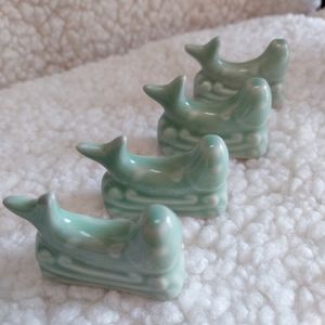 Caledon Goldfish knife rest